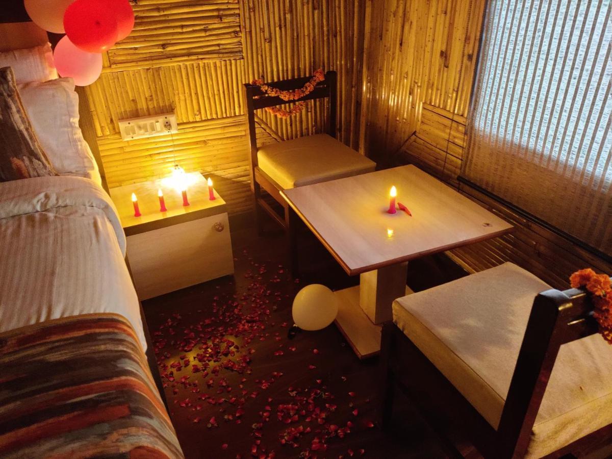Hotel Bamboo Castle Jaipur Extérieur photo